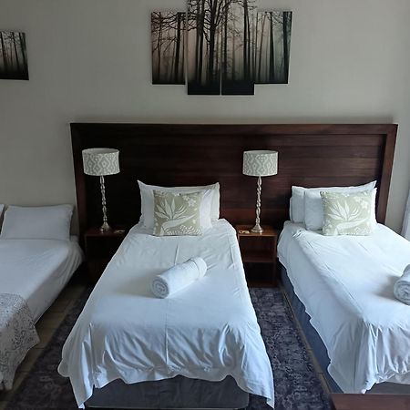 Three Olives Guesthouse 켄투리온 외부 사진