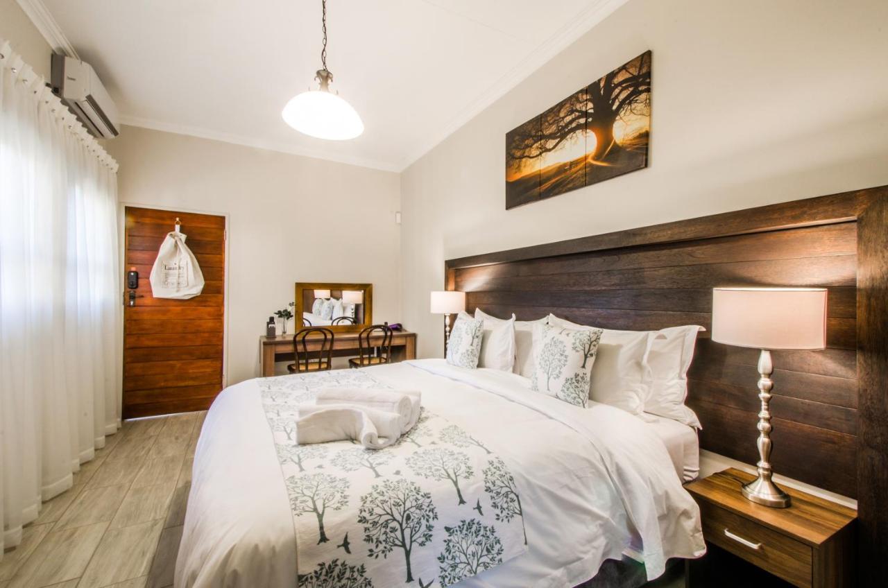 Three Olives Guesthouse 켄투리온 외부 사진