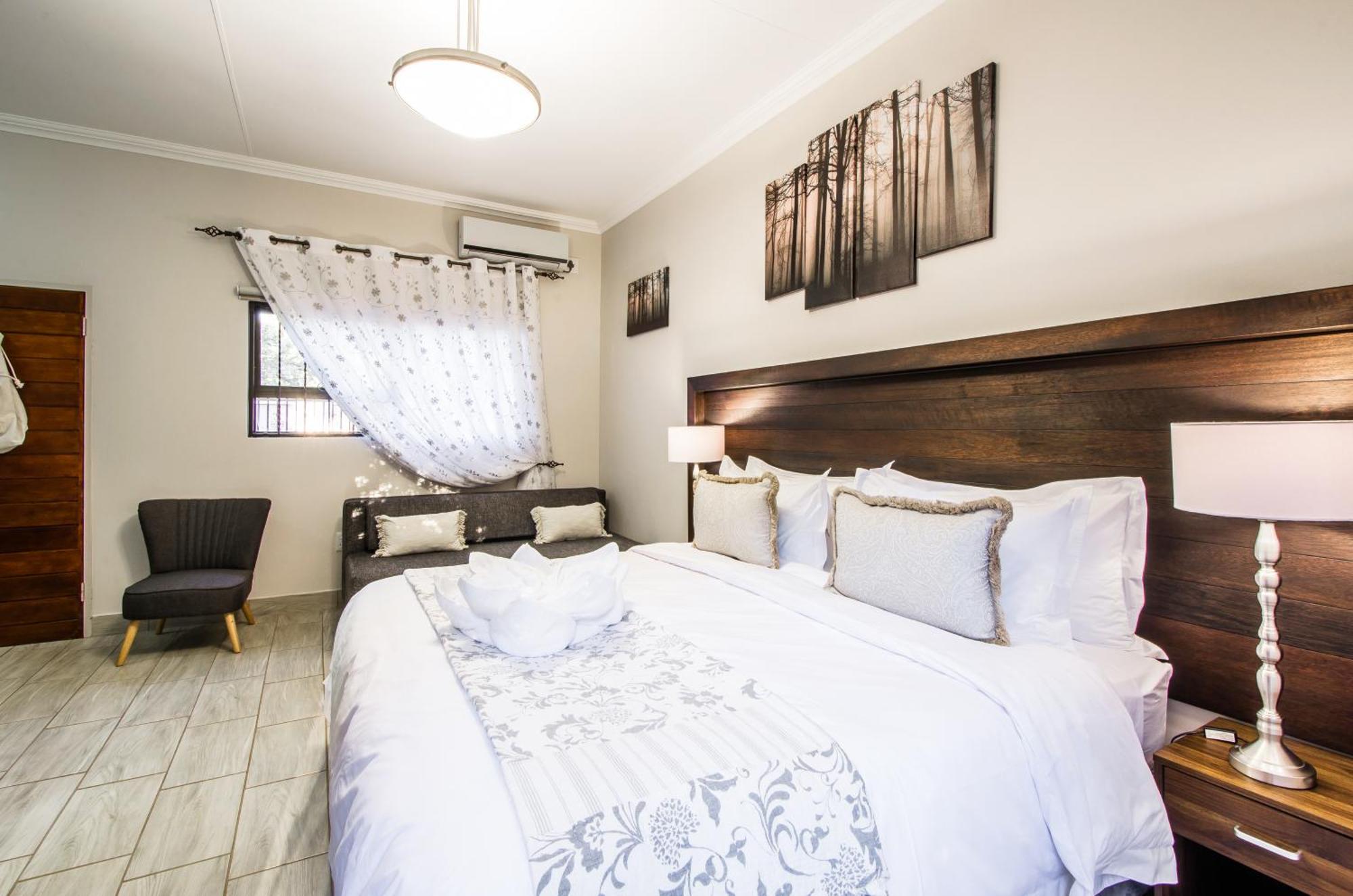 Three Olives Guesthouse 켄투리온 외부 사진