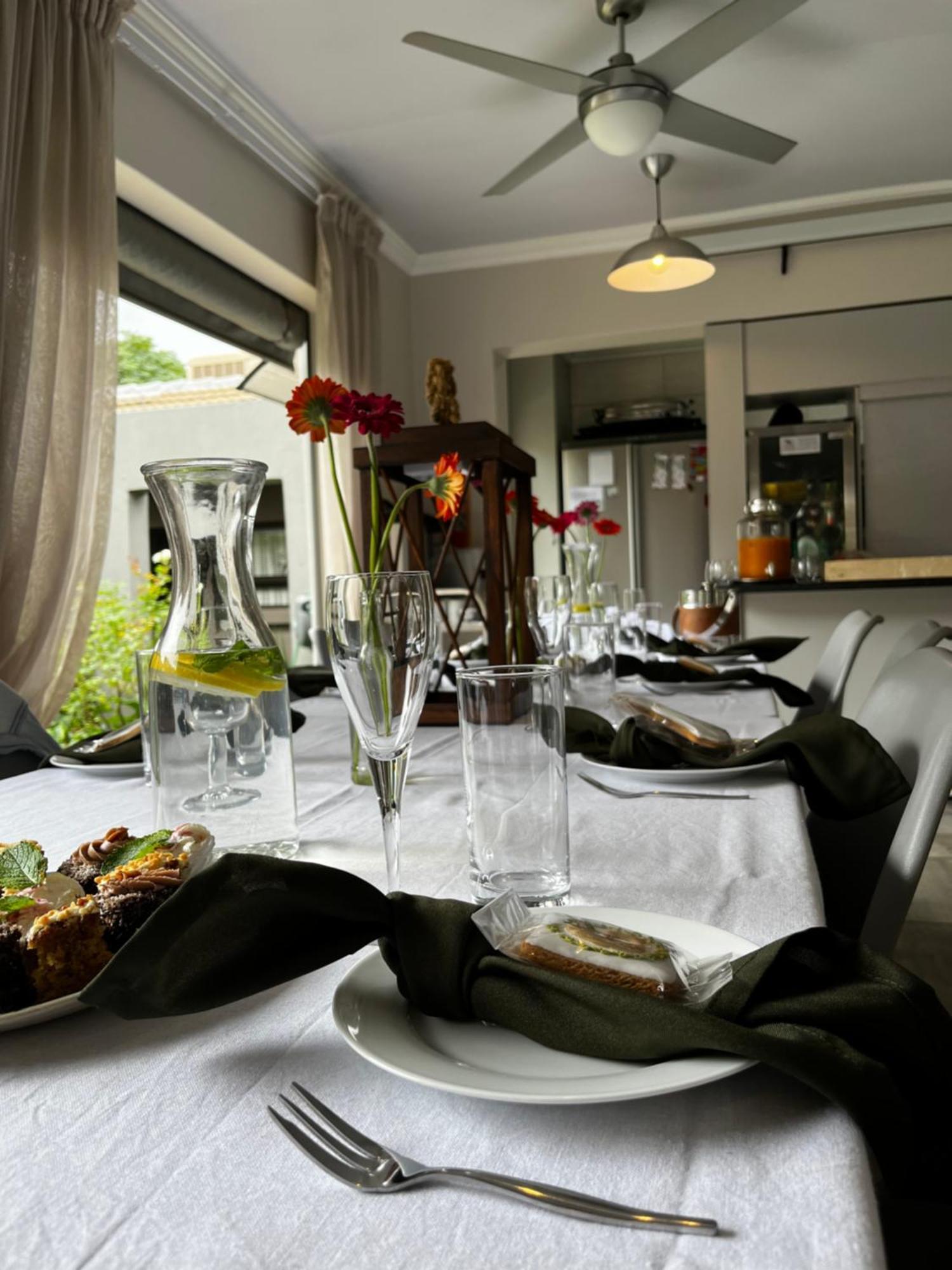 Three Olives Guesthouse 켄투리온 외부 사진